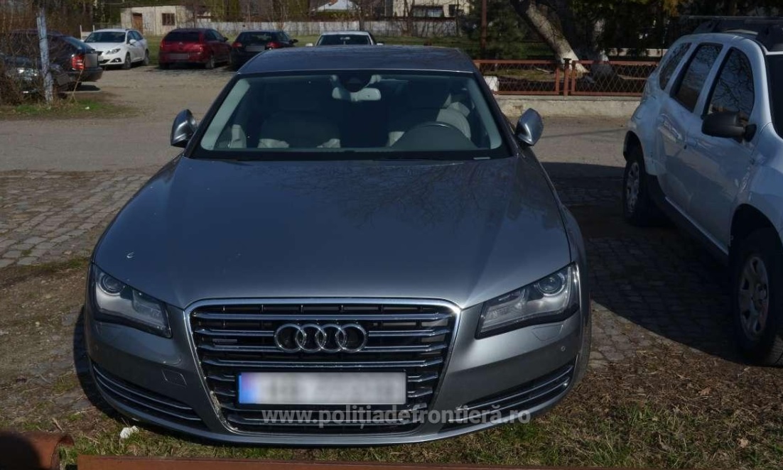 Poliţiştii de frontieră din Iaşi au descoperit şi indisponibilizat un Audi A8, după ce au desocperit cp mașina figura ca fiind bun căutat pentru confiscare, alertă introdusă de autorităţile din Norvegia.