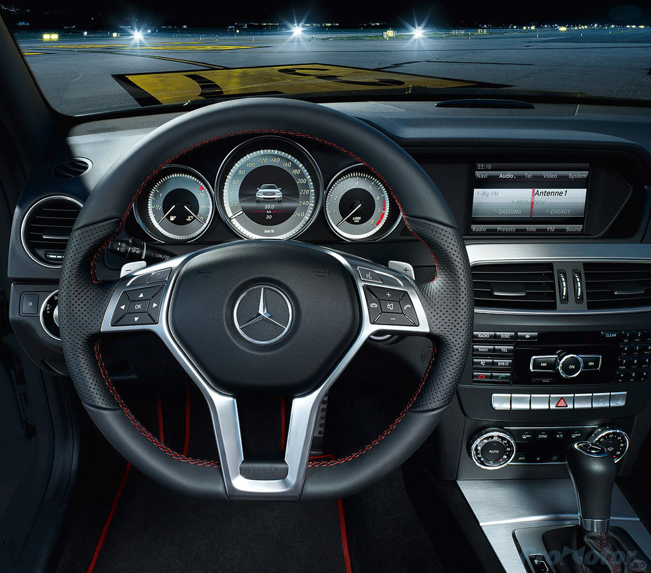 Mercedes-Benz C Class AMG Sports 2013. Interior