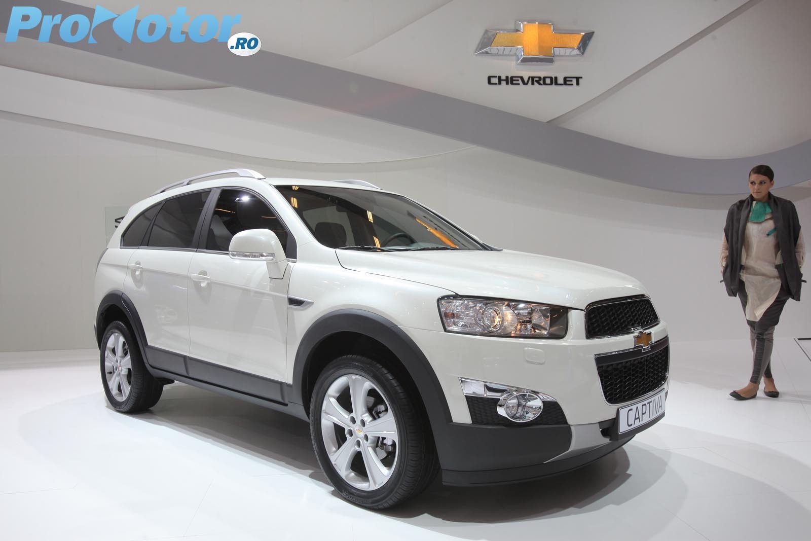 Chevrolet Captiva a primit un facelift care ii schimba mult fizionomia