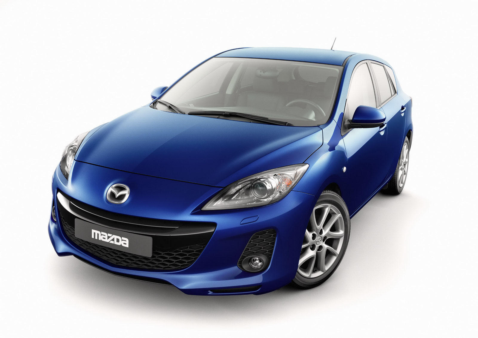 La Frankfurt 2011, Mazda3 primeste un facelift discret