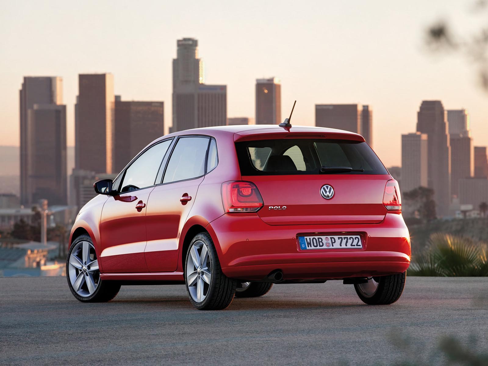 Un fel de Golf 6 junior