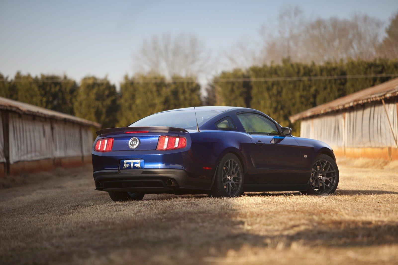 Ford Mustang RTR