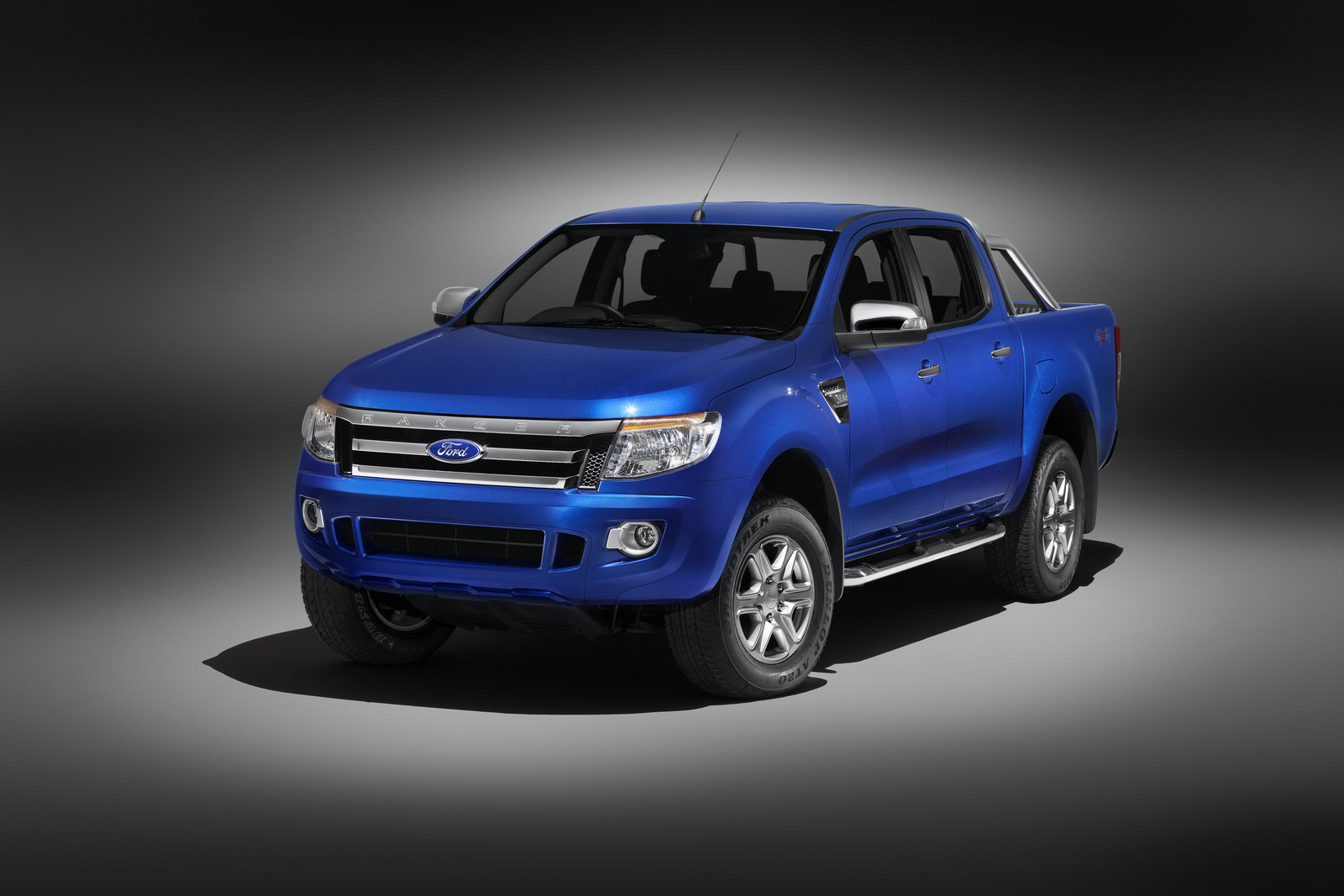 Noul Ford Ranger este construit pe aceeasi platforma tehnica a lui Mazda BT-50