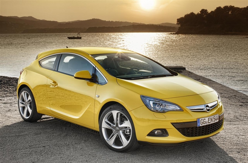 Noul Opel Astra GTC va fi prezentat in premiera la Salonul Auto Frankfurt 2011