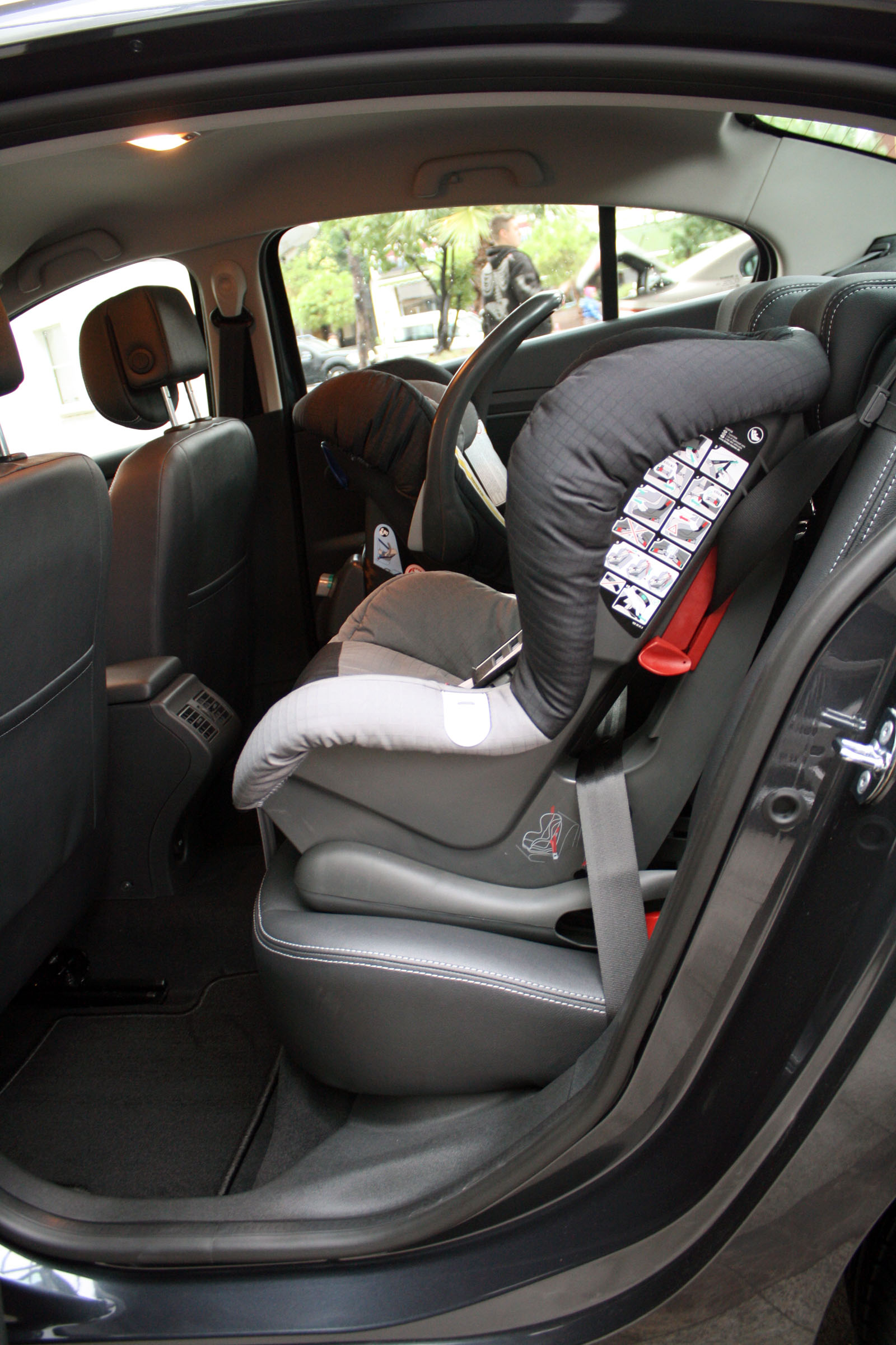 Isofix in Fluence