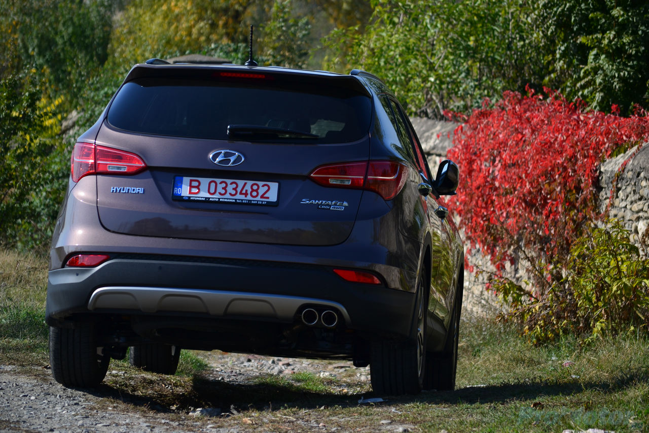 Hyundai Santa Fe 2012 posterior