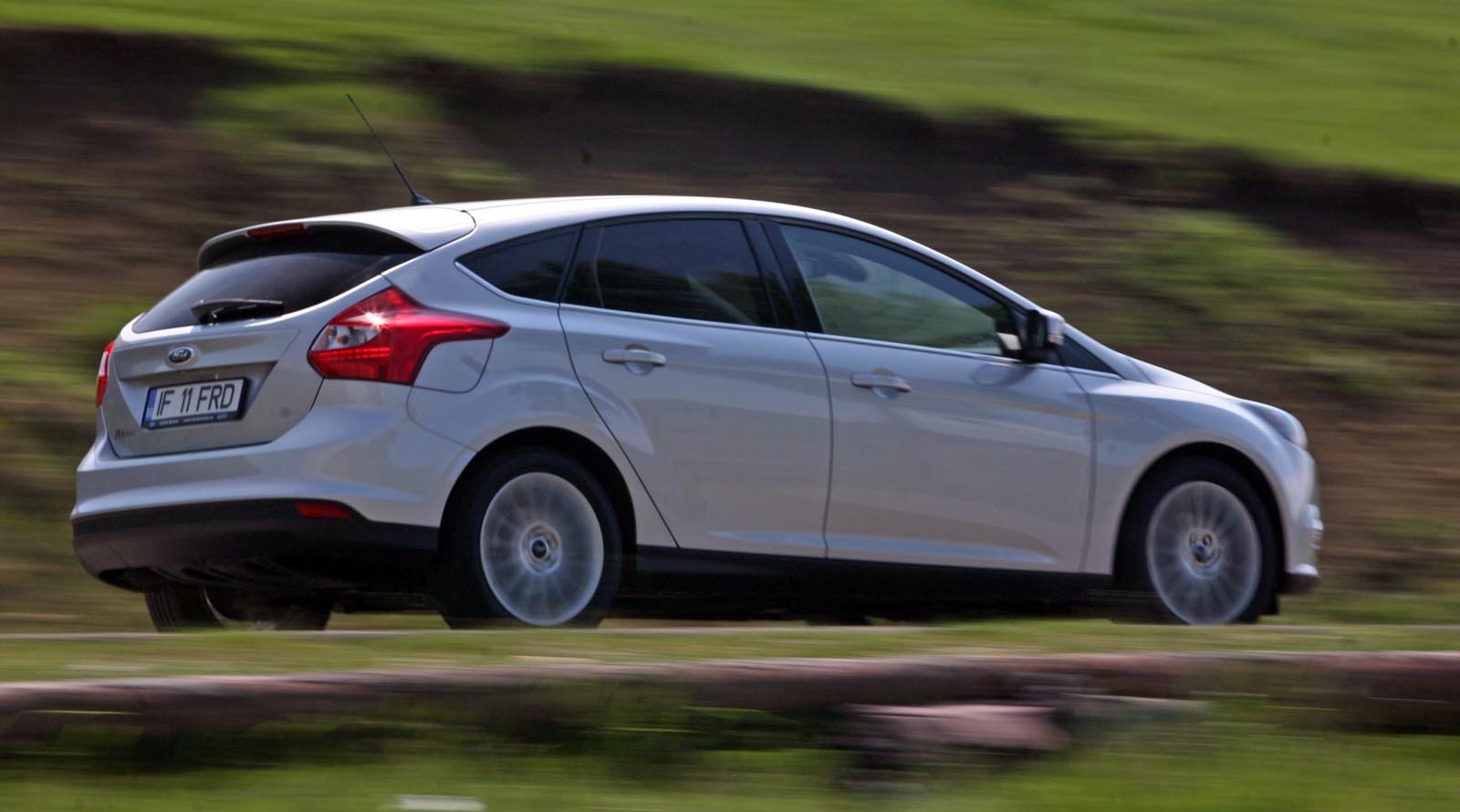 Ford Focus este eficace in ritm rapid, dar nu iti confera senzatii sportive accentuate