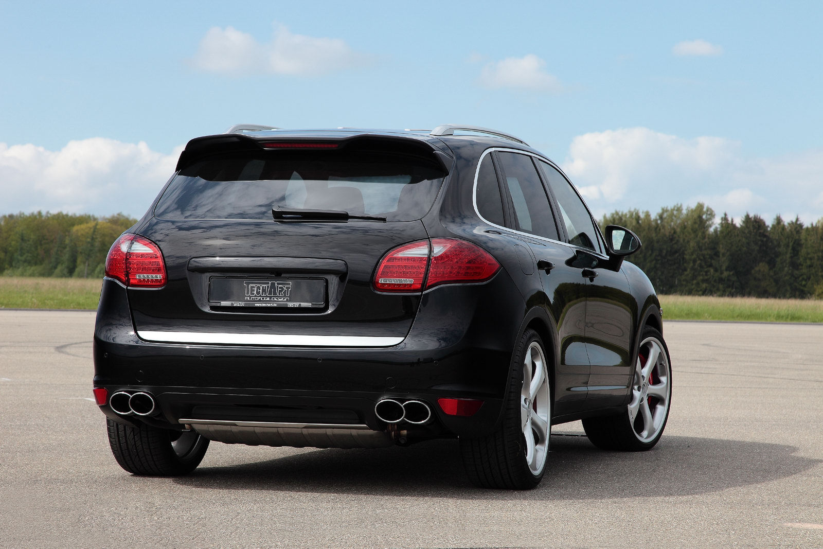 Noul Cayenne tunat de Techart