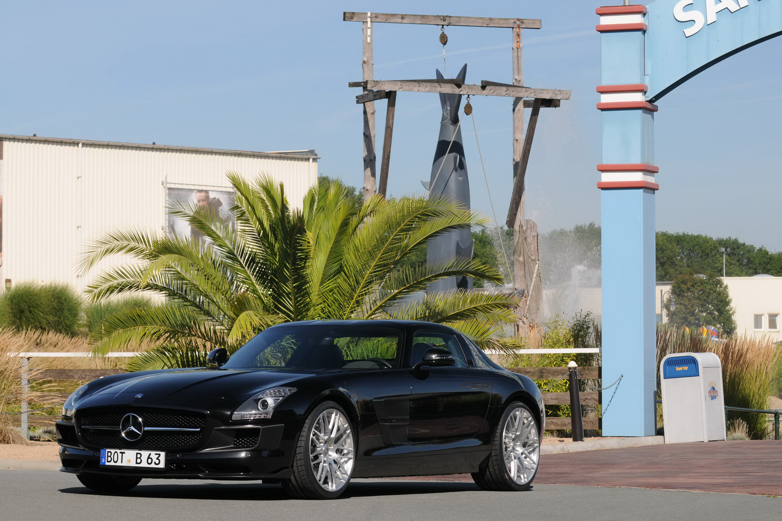 Brabus a conceput un pachet estetic decent pentru Mercedes SLS AMG