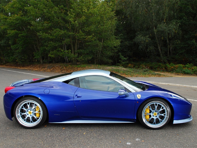 Ferrari 458 Italia - programul de personaliare Emozione